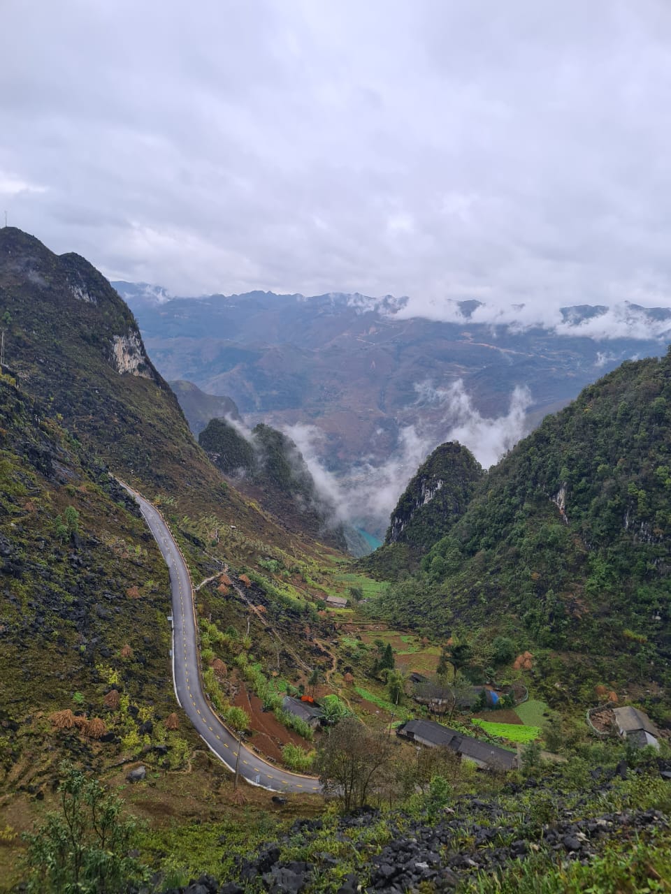 Ma Pi Leng Skywalk